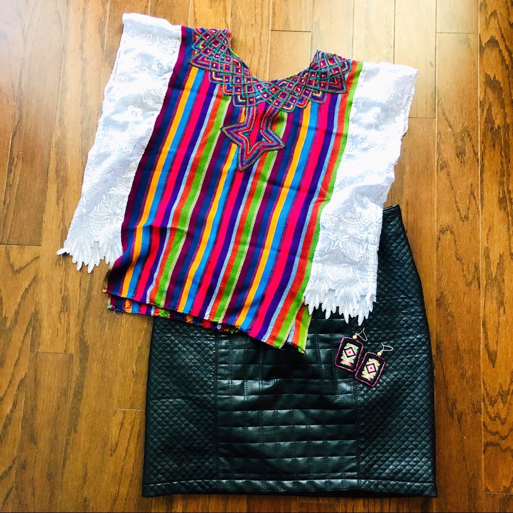 De Colores Ixil Huipil
